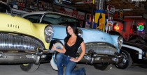 Denise Milani, Chelsea Medley i muscle cars